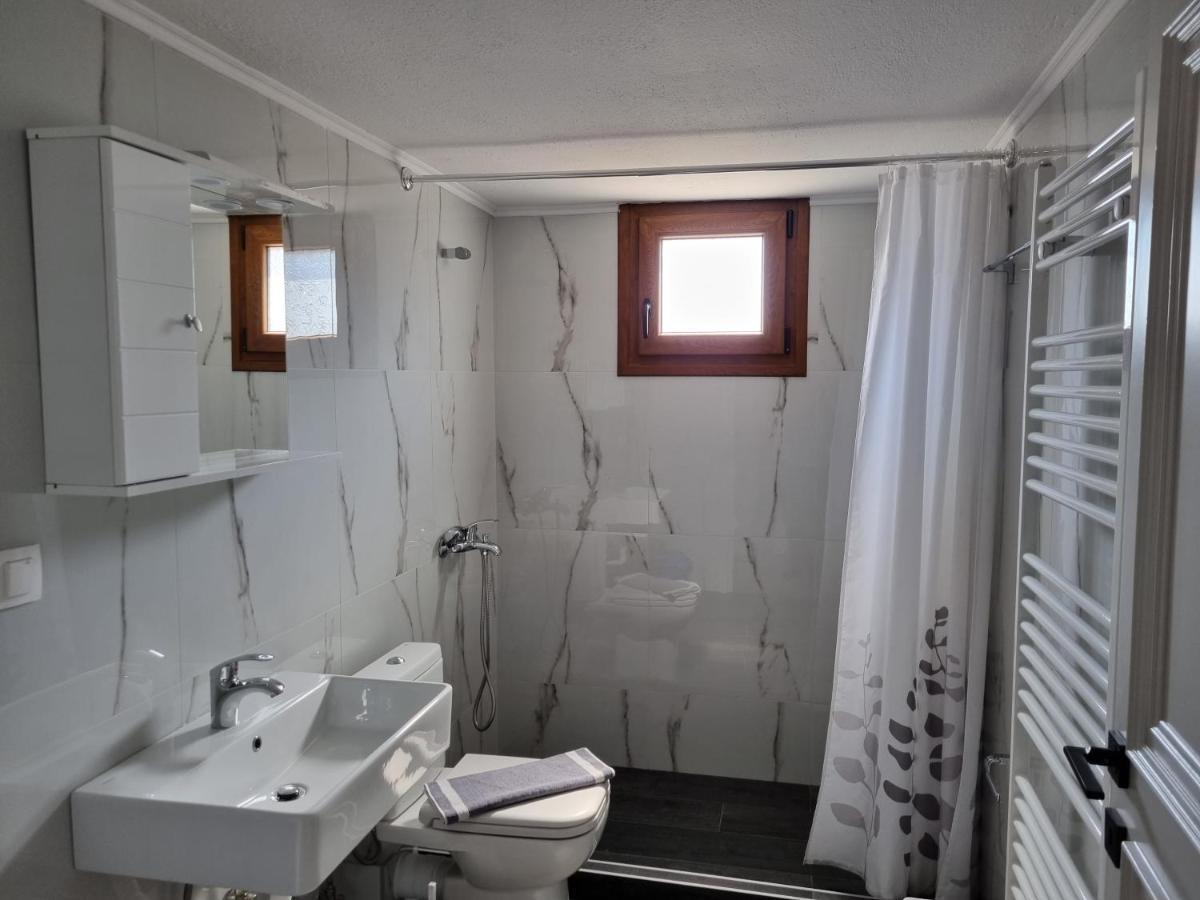 Apartament Chriselia Nea Roda Zewnętrze zdjęcie
