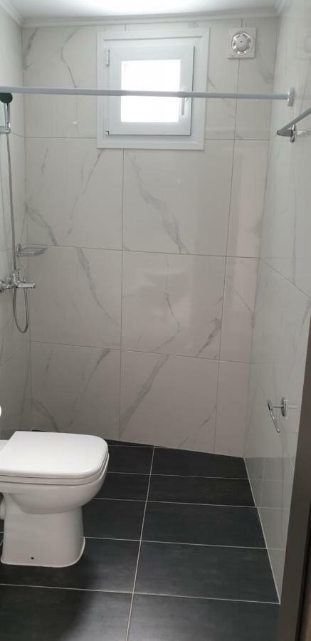 Apartament Chriselia Nea Roda Zewnętrze zdjęcie