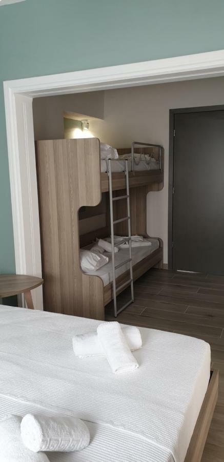 Apartament Chriselia Nea Roda Zewnętrze zdjęcie